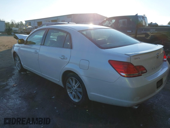2007 Toyota Avalon XL with VIN 4T1BK36B37U176052, listed as a IAAI auction lot 41269824 with 346,531 mi miles. Bid and sale history available at carsss.com. Image 3.