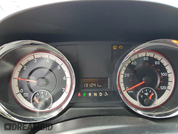 2014 Dodge Grand Caravan SXT z VIN 2C4RDGCG7ER214087, wystawiony jako Copart lot #61096815 z przebiegiem 131 241 mil mil oraz Czysty tytuł • Clean title. Historia ofert i sprzedaży dostępna na DreamBid. Obrazek 9.
