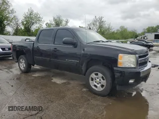 2007 Chevrolet Silverado 1500 LT w/1LT with VIN 3GCEC13J27G525848, listed as a Copart auction lot 55434655 with 188,483 mi miles and Clean Title. Bid and sale history available at carsss.com. Image 4.