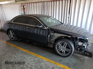 2019 Mercedes-Benz E-Class E 300 with VIN WDDZF4JB0KA558107, listed as a Copart auction lot 52189205 with 41,169 mi miles and Clean Title. Bid and sale history available at carsss.com. Image 4.