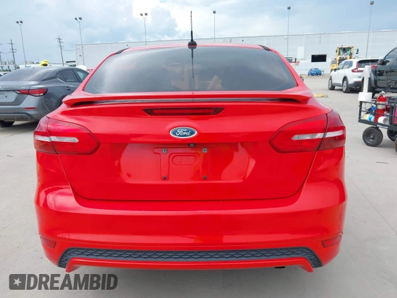 2015 Ford Focus SE с VIN 1FADP3F29FL384655, выставлен на аукционе IAAI как лот 42561046 с пробегом 128 728 миль миль и . История ставок и продаж доступна на DreamBid. Изображение 16.