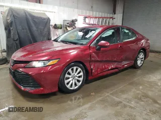 2019 Toyota Camry LE with VIN 4T1B11HK2KU735894, listed as a Copart auction lot 47991085 with 220,362 mi miles and Salvage Title. Bid and sale history available at carsss.com. Image 1.
