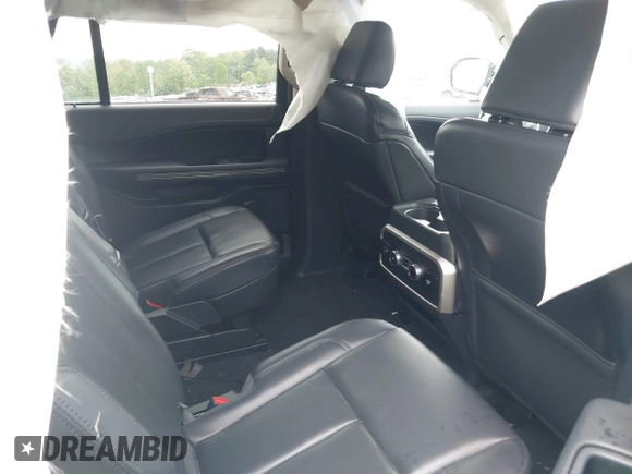 2022 Ford Expedition XLT z VIN 1FMJU1JT2NEA09523, wystawiony jako IAAI lot #42113474 z przebiegiem 52 622 mil mil oraz . Historia ofert i sprzedaży dostępna na DreamBid. Obrazek 8.