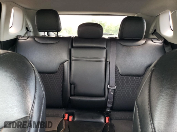 2020 Jeep Compass Latitude с VIN 3C4NJDBB7LT135136, выставлен на аукционе Copart как лот 55781885 с пробегом 54 830 миль миль и Списание • Salvage title. История ставок и продаж доступна на DreamBid. Изображение 10.