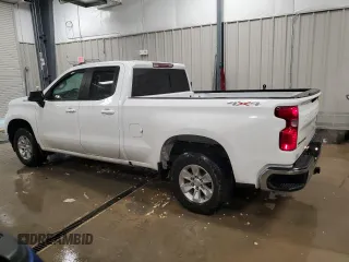 2020 Chevrolet Silverado 1500 LT with VIN 1GCRYDEDXLZ310143, listed as a Copart auction lot 86916724 with 44,228 mi miles and Salvage Title. Bid and sale history available at carsss.com. Image 2.