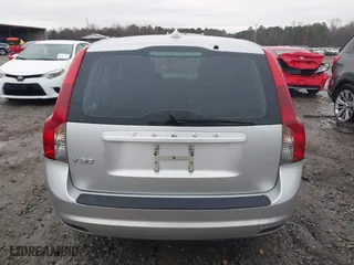 2009 Volvo V50 2.4L with VIN YV1MW382592450021, listed as a IAAI auction lot 41548748 with 155,631 mi miles. Bid and sale history available at carsss.com. Image 16.