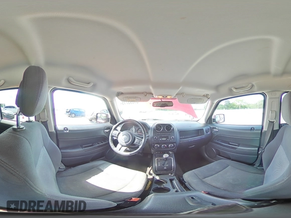 2016 Jeep Patriot Latitude with VIN 1C4NJPFA1GD810655, listed as a Copart auction lot 61093715 with 172,936 mi miles and Salvage title. Bid and sale history available at DreamBid. Image 14.