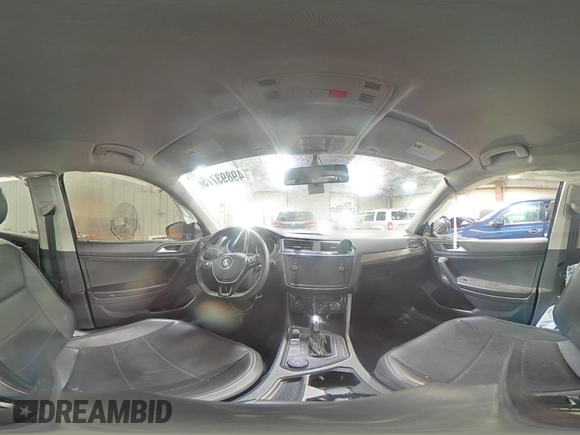 2021 Volkswagen Tiguan SE z VIN 3VV2B7AX1MM001377, wystawiony jako Copart lot #49893775 z przebiegiem 61 422 mil mil oraz Szkoda całkowita • Salvage title. Historia ofert i sprzedaży dostępna na DreamBid. Obrazek 14.