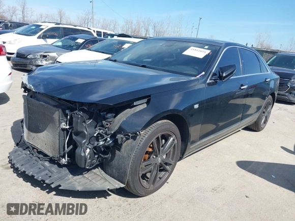 2018 Cadillac CT6 Luxury AWD with VIN 1G6KD5RS2JU153927, listed as a IAAI auction lot 41812028 with 91,364 mi miles. Bid and sale history available at carsss.com. Image 17.
