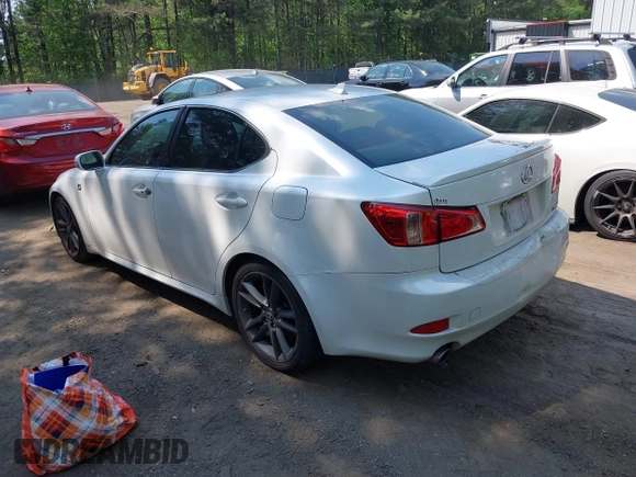 2011 Lexus IS 250 with VIN JTHBF5C29B5134964, listed as a IAAI auction lot 42179849 with 207,300 mi miles and . Bid and sale history available at DreamBid. Image 3.