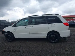 2006 Toyota Sienna LE with VIN 5TDBA23C56S057744, listed as a IAAI auction lot 41663288 with 158,299 mi miles and . Bid and sale history available at DreamBid. Image 15.
