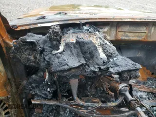 2005 Ford Ranger XL z VIN 1FTZR15E55PA85262, wystawiony jako Copart lot #57637155 z przebiegiem Nie podano mil oraz Szkoda całkowita • Salvage title. Historia ofert i sprzedaży dostępna na DreamBid. Obrazek 9.