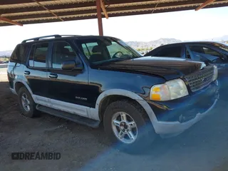 2002 Ford Explorer XLT z VIN 1FMZU73E12UC48552, wystawiony jako IAAI lot #41826227 z przebiegiem 167 030 mil mil oraz . Historia ofert i sprzedaży dostępna na DreamBid. Obrazek 1.