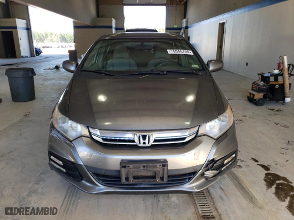 2014 Honda Insight with VIN JHMZE2H39ES003024, listed as a Copart auction lot 75045704 with 189,148 mi miles and Clean Title. Bid and sale history available at carsss.com. Image 5.