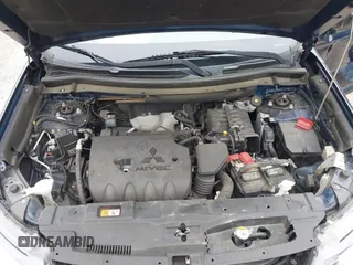 2020 Mitsubishi Outlander ES z VIN JA4AZ3A31LZ042840, wystawiony jako IAAI lot #42276774 z przebiegiem 88 513 mil mil oraz . Historia ofert i sprzedaży dostępna na DreamBid. Obrazek 10.