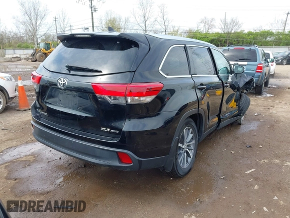 2019 Toyota Highlander SE with VIN 5TDJZRFH6KS716980, listed as a IAAI auction lot 42020293 with Not provided miles and . Bid and sale history available at DreamBid. Image 4.