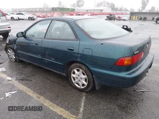 1996 Acura Integra LS with VIN JH4DB7657TS007946, listed as a IAAI auction lot 41524115 with 247,409 mi miles and . Bid and sale history available at DreamBid. Image 3.