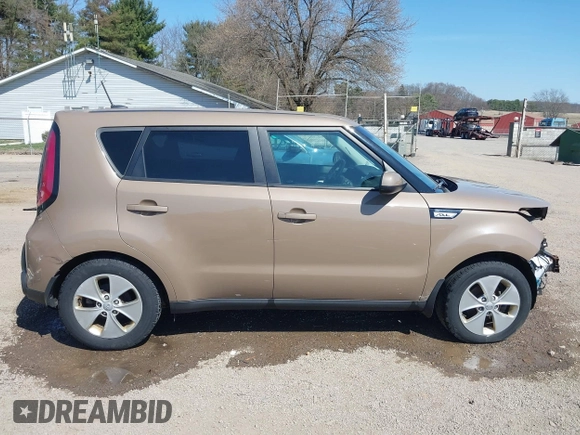 2015 Kia Soul with VIN KNDJN2A29F7167460, listed as a IAAI auction lot 41900985 with 91,948 mi miles. Bid and sale history available at carsss.com. Image 14.