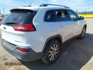 2016 Jeep Cherokee Limited with VIN 1C4PJLDB3GW221804, listed as a IAAI auction lot 41975767 with 126,883 mi miles. Bid and sale history available at carsss.com. Image 4.