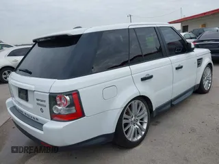 2011 Land Rover Range Rover Sport HSE Lux z VIN SALSK2D42BA714472, wystawiony jako IAAI lot #41451473 z przebiegiem 163 793 mil mil oraz . Historia ofert i sprzedaży dostępna na DreamBid. Obrazek 4.