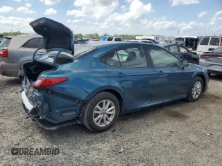 2025 Toyota Camry LE with VIN 4T1DAACK2SU588668, listed as a Copart auction lot 51573135 with 372 mi miles and Salvage Title. Bid and sale history available at carsss.com. Image 3.