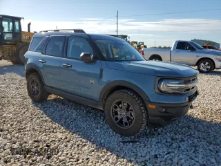 2021 Ford Bronco Sport Big Bend z VIN 3FMCR9B61MRA92276, wystawiony jako Copart lot #56339755 z przebiegiem 32 909 mil mil oraz Szkoda całkowita • Salvage title. Historia ofert i sprzedaży dostępna na DreamBid. Obrazek 4.
