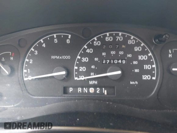 2000 Ford Ranger XLT with VIN 1FTZR15X2YTA80288, listed as a IAAI auction lot 42088424 with 271,049 mi miles. Bid and sale history available at carsss.com. Image 7.