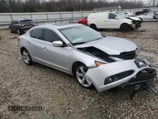 2013 Acura ILX Tech Pkg with VIN 19VDE1F75DE016083, listed as a Copart auction lot 44779975 with 96,145 mi miles and Salvage Title. Bid and sale history available at carsss.com. Image 4.
