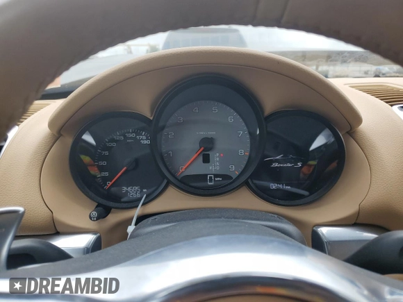 2013 Porsche Boxster S with VIN WP0CB2A82DS133568, listed as a Copart auction lot 67320524 with 34,685 mi miles and Salvage Title. Bid and sale history available at carsss.com. Image 9.