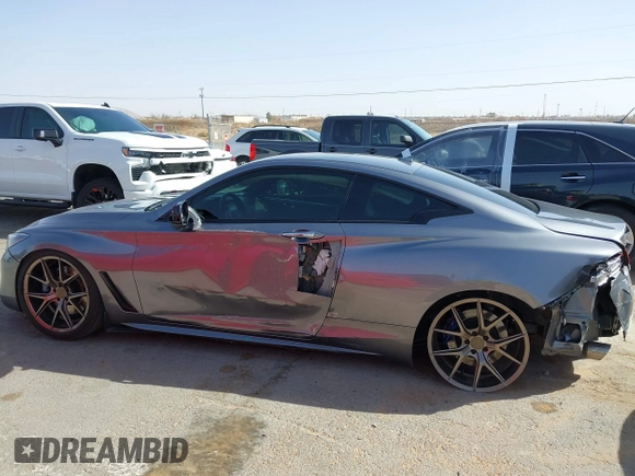 2018 Infiniti Q60 Luxe with VIN JN1EV7EK6JM341569, listed as a IAAI auction lot 41740997 with 126,711 mi miles and . Bid and sale history available at carsss.com. Image 14.