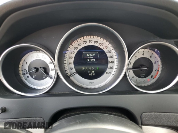 2015 Mercedes-Benz C 350 with VIN WDDGJ8JB6FG401746, listed as a Copart auction lot 62316664 with 141,594 mi miles and Salvage title. Bid and sale history available at DreamBid. Image 9.