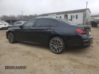 2020 BMW 7 Series 750i xDrive with VIN WBA7U2C08LCD52255, listed as a Copart auction lot 48948745 with 71,030 mi miles and Salvage Title. Bid and sale history available at carsss.com. Image 2.