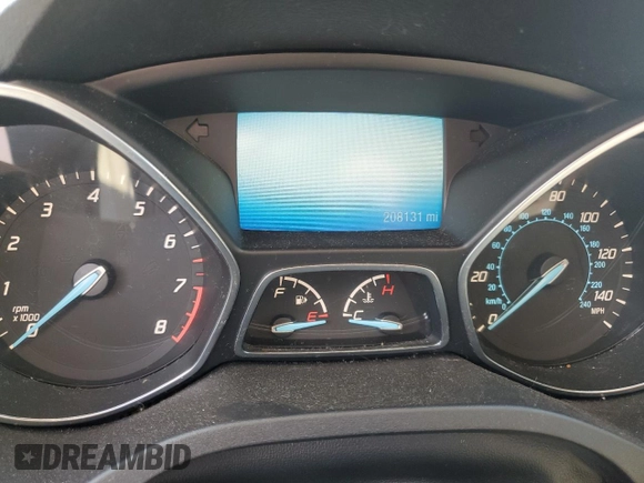 2014 Ford Escape SE with VIN 1FMCU9GX2EUA72659, listed as a Copart auction lot 64232235 with 208,131 mi miles and Clean title. Bid and sale history available at DreamBid. Image 9.