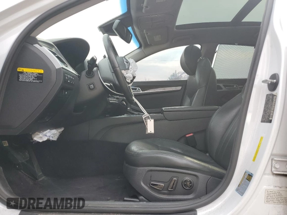2017 Genesis G80 3.8L z VIN KMHGN4JE5HU192694, wystawiony jako Copart lot #48875045 z przebiegiem 141 416 mil mil oraz Szkody całkowita. Historia ofert i sprzedaży dostępna na DreamBid. Obrazek 7.