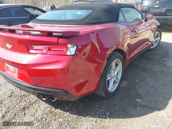 2017 Chevrolet Camaro 1LS with VIN 1G1FA3DS7H0151202, listed as a IAAI auction lot 41760208 with 152,693 mi miles. Bid and sale history available at carsss.com. Image 6.