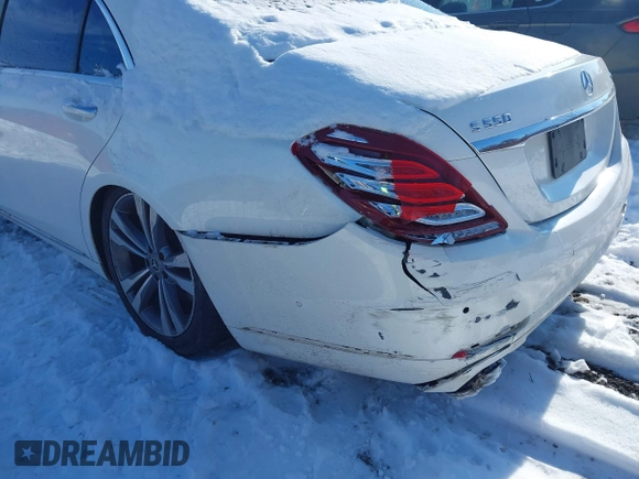 2016 Mercedes-Benz S 550 z VIN WDDUG8FB3GA217511, wystawiony jako IAAI lot #41329788 z przebiegiem 112 210 mil mil oraz . Historia ofert i sprzedaży dostępna na DreamBid. Obrazek 17.