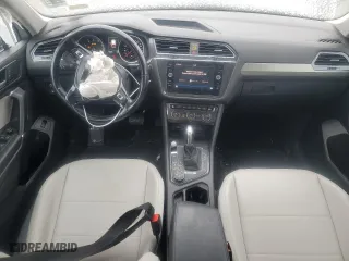 2018 Volkswagen Tiguan SEL with VIN 3VV2B7AX5JM012846, listed as a Copart auction lot 44301975 with 100,550 mi miles and Salvage Title. Bid and sale history available at carsss.com. Image 8.