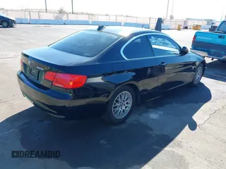 2011 BMW 3 Series 328i xDrive with VIN WBAKF5C58BE654906, listed as a IAAI auction lot 41725240 with 123,743 mi miles. Bid and sale history available at carsss.com. Image 4.