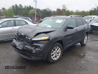 2018 Jeep Cherokee Latitude Plus with VIN 1C4PJMLB9JD529571, listed as a IAAI auction lot 42170042 with 70,300 mi miles and . Bid and sale history available at DreamBid. Image 17.