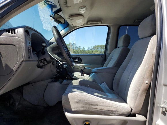2005 Chevrolet TrailBlazer LT with VIN 1GNDT13S252266814, listed as a Copart auction lot 48248945 with 249,013 mi miles and Salvage Title. Bid and sale history available at carsss.com. Image 7.