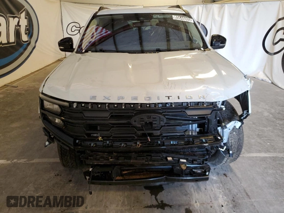 2025 Ford Expedition Active with VIN 1FMJU1J8XSEA38050, listed as a Copart auction lot 65646005 with 1,407 mi miles and Clean title. Bid and sale history available at DreamBid. Image 5.