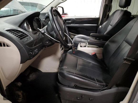 2014 Chrysler Town & Country Touring-L with VIN 2C4RC1CG5ER199878, listed as a Copart auction lot 46840505 with 223,975 mi miles and Clean Title. Bid and sale history available at carsss.com. Image 7.