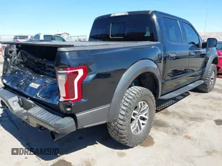 2017 Ford F-150 Raptor with VIN 1FTFW1RG5HFA83027, listed as a IAAI auction lot 41580287 with 91,825 mi miles and . Bid and sale history available at carsss.com. Image 4.