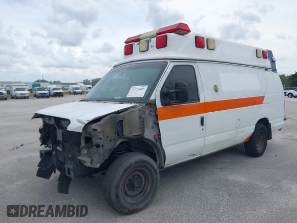 2009 Ford E-Series Commercial с VIN 1FDSS34PX9DA32550, выставлен на аукционе IAAI как лот 41710405 с пробегом 391 668 миль миль и . История ставок и продаж доступна на DreamBid. Изображение 18.