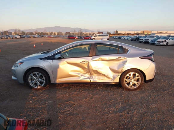 2016 Chevrolet Volt Premier with VIN 1G1RD6S51GU132901, listed as a IAAI auction lot 41496455 with 135,710 mi miles. Bid and sale history available at carsss.com. Image 14.