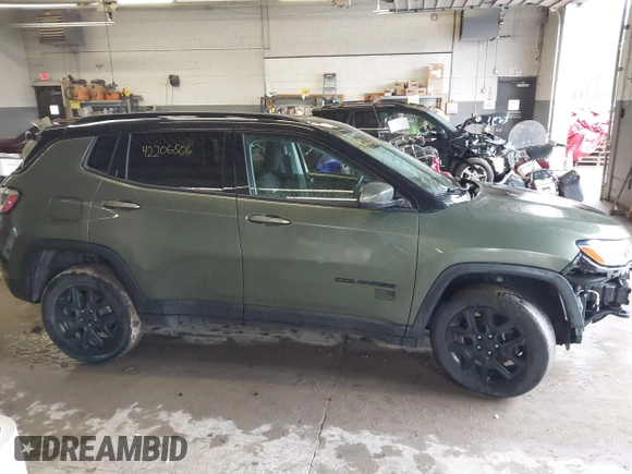 2021 Jeep Compass Sport с VIN 3C4NJDAB8MT591231, выставлен на аукционе IAAI как лот 42206506 с пробегом 69 976 миль миль и . История ставок и продаж доступна на DreamBid. Изображение 14.
