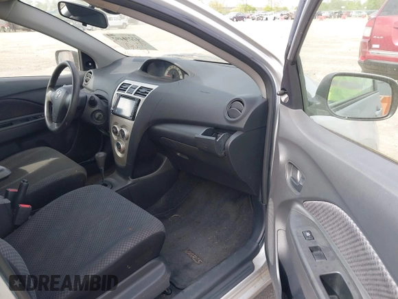 2007 Toyota Yaris with VIN JTDBT923671088875, listed as a IAAI auction lot 42236492 with 143,283 mi miles and . Bid and sale history available at DreamBid. Image 5.