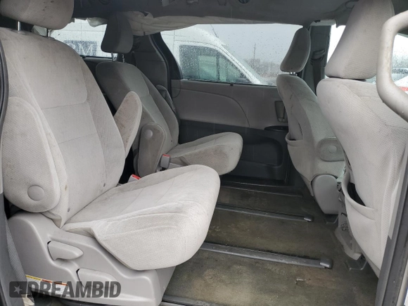 2016 Toyota Sienna LE with VIN 5TDJK3DC7GS128568, listed as a Copart auction lot 84091654 with 0 mi miles and Salvage Title. Bid and sale history available at carsss.com. Image 11.