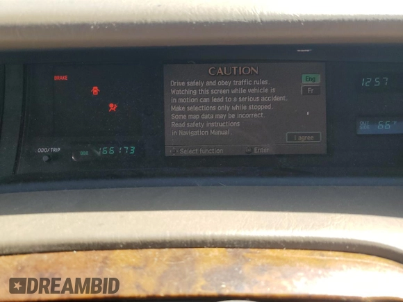 2004 Toyota Avalon XL z VIN 4T1BF28B84U342024, wystawiony jako Copart lot #56174985 z przebiegiem 166 173 mil mil oraz Szkoda całkowita • Salvage title. Historia ofert i sprzedaży dostępna na DreamBid. Obrazek 9.