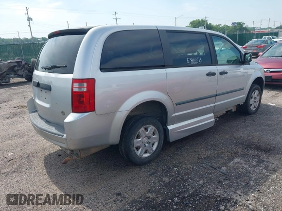 2008 Dodge Grand Caravan SE z VIN 1D8HN44H98B138469, wystawiony jako IAAI lot #42373055 z przebiegiem 149 399 mil mil oraz . Historia ofert i sprzedaży dostępna na DreamBid. Obrazek 4.